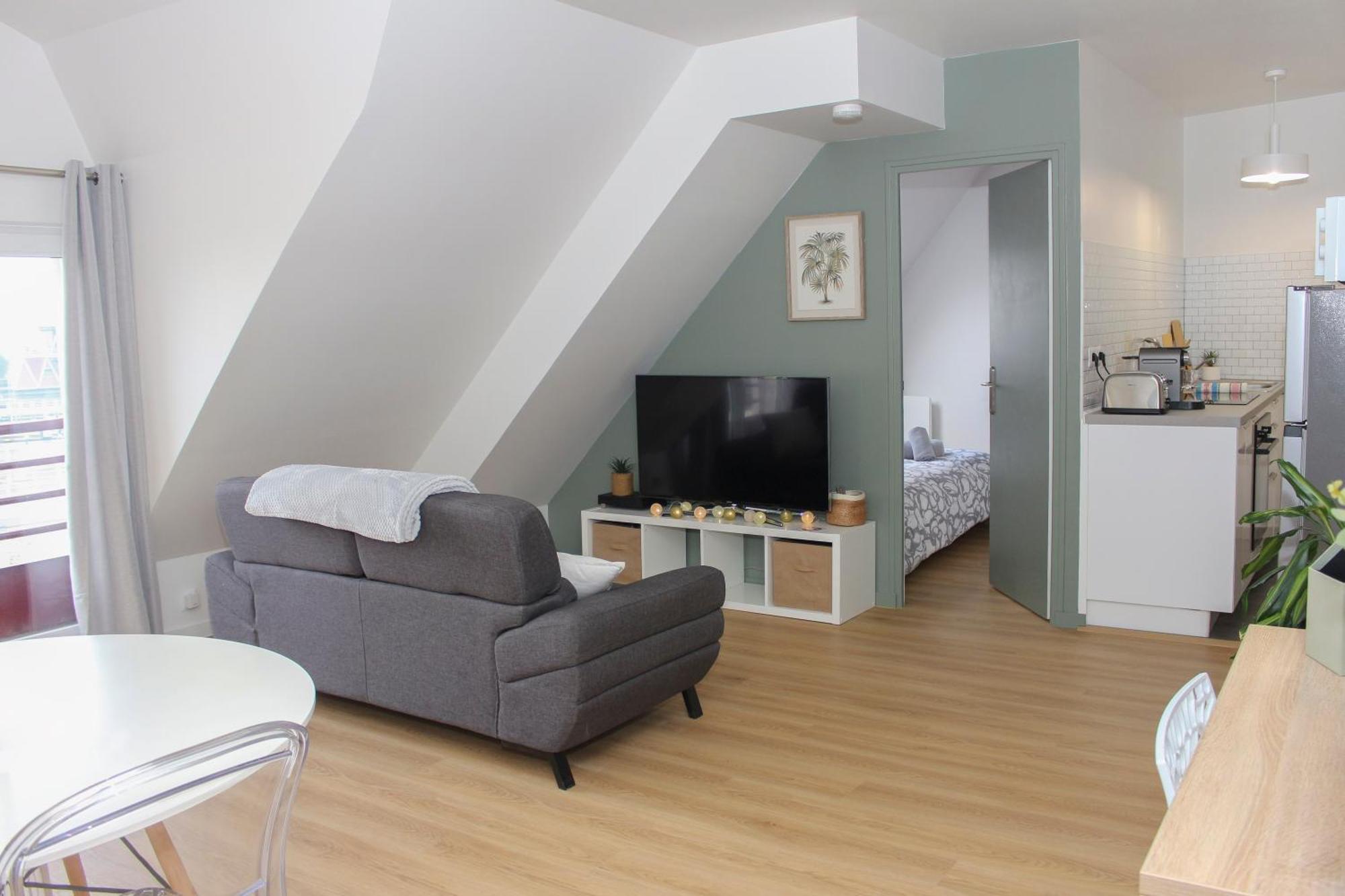Appartement Entier *Au Pied De La Gare* Juvisy-sur-Orge Dış mekan fotoğraf